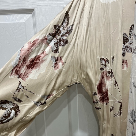 ARITZIA DUSTER - Picture 5 of 7